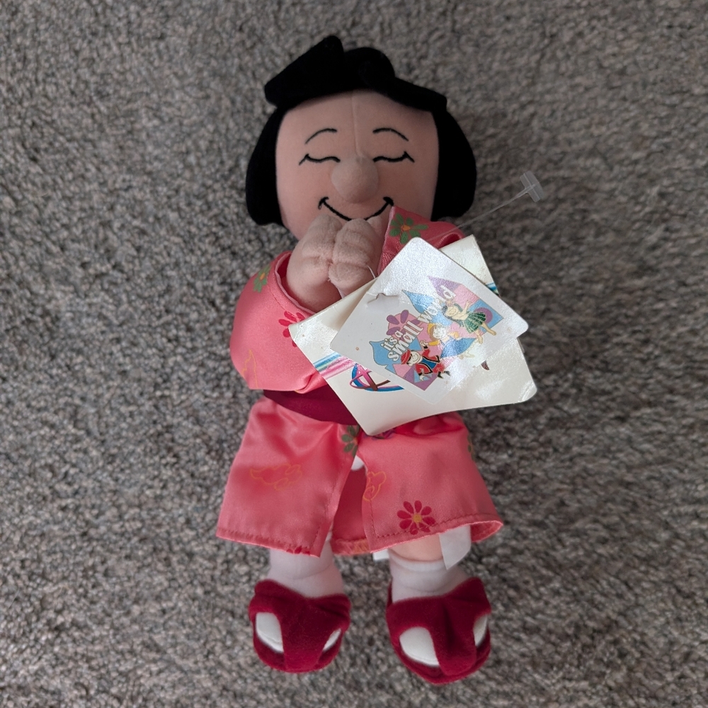 Disney Small World Japan Girl Beanie